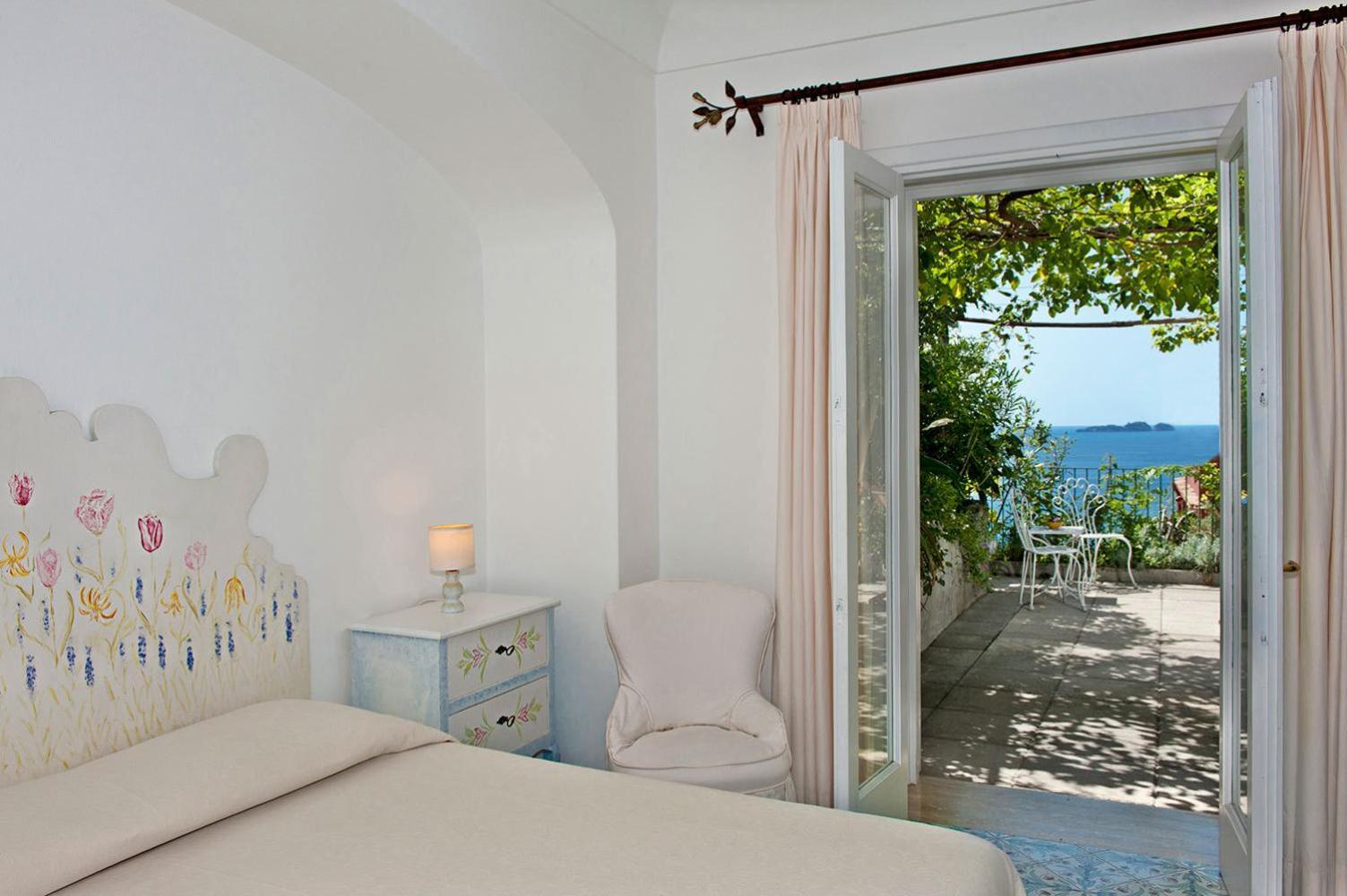 Couette-café Rosa 3*